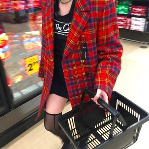 ★ super warm red plaid trenchcoat ★